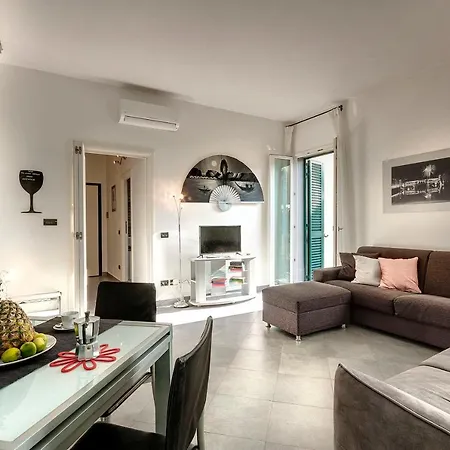 Alamanni Apartment By Mamo Florence Exterior photo